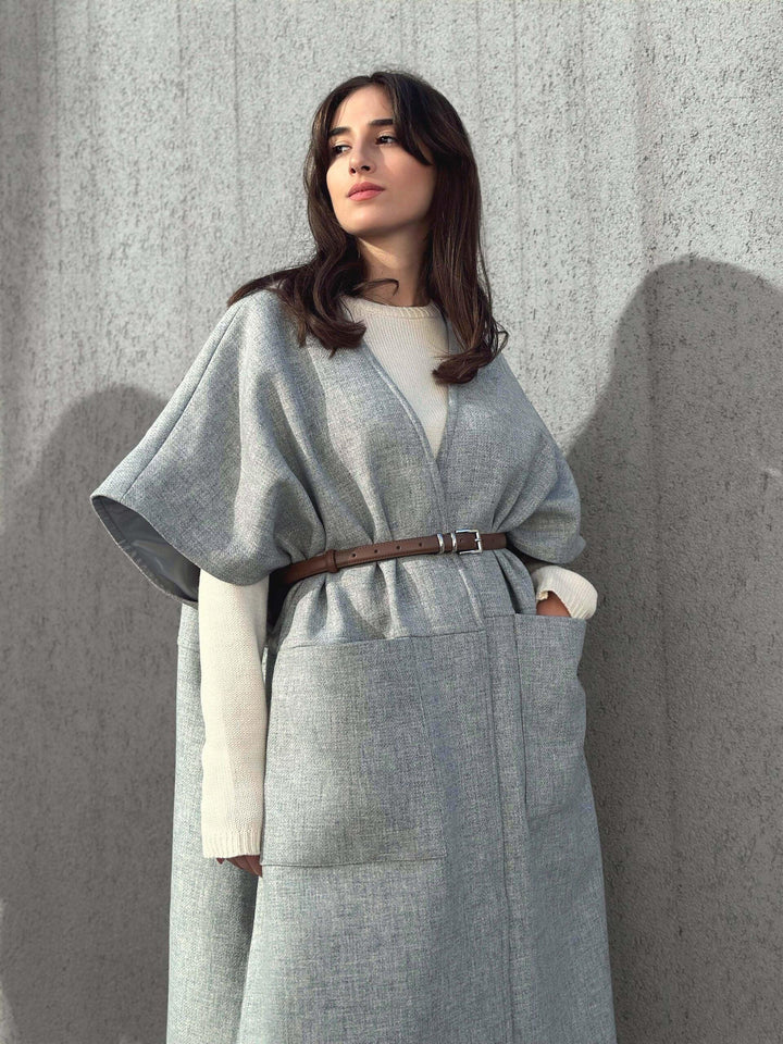 Cape wool coat with leather belt "Anaïs" - Auréline Atelier